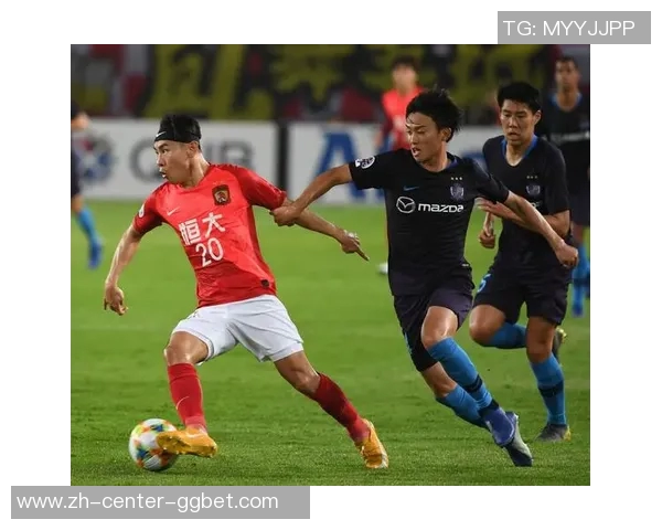 恒大迎战广岛三箭全力争胜力争亚冠小组出线机会